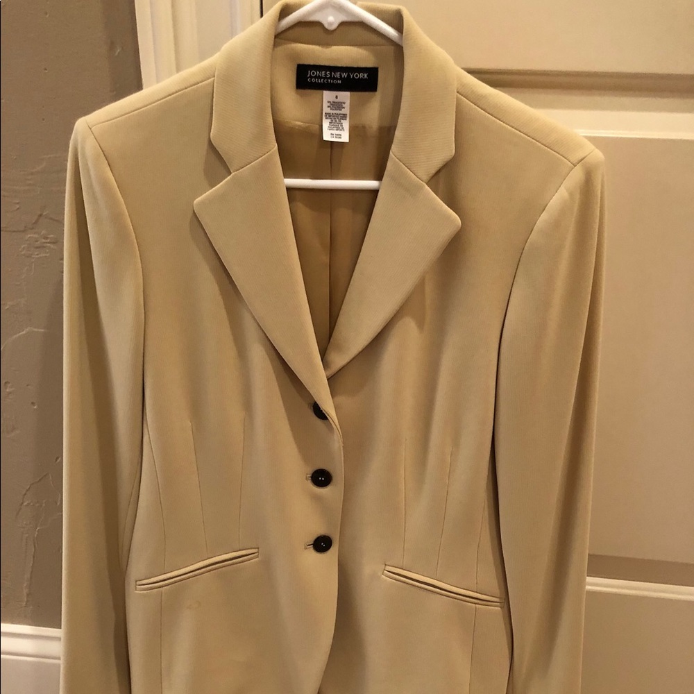 Jones New York pale yellow blazer
